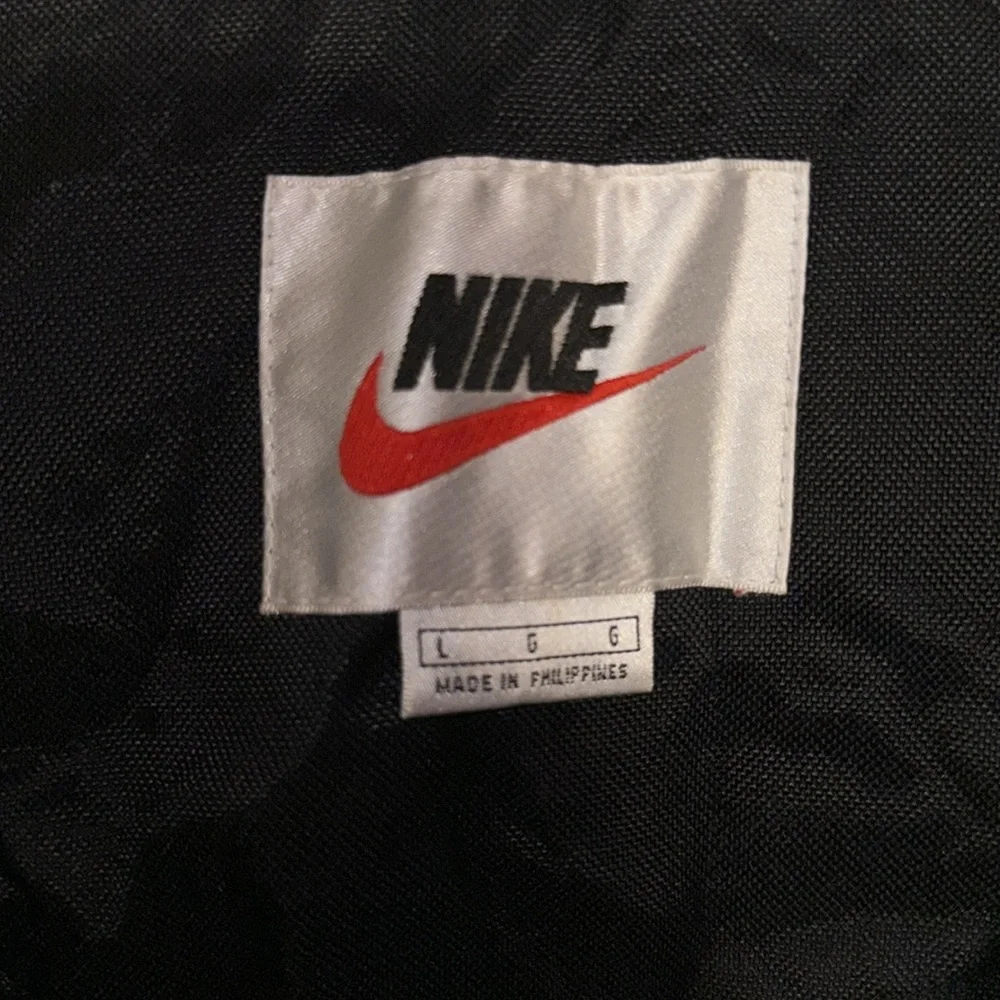 90’s Vintage Nike Team Sports White Tag Heavy Nylon Jacket